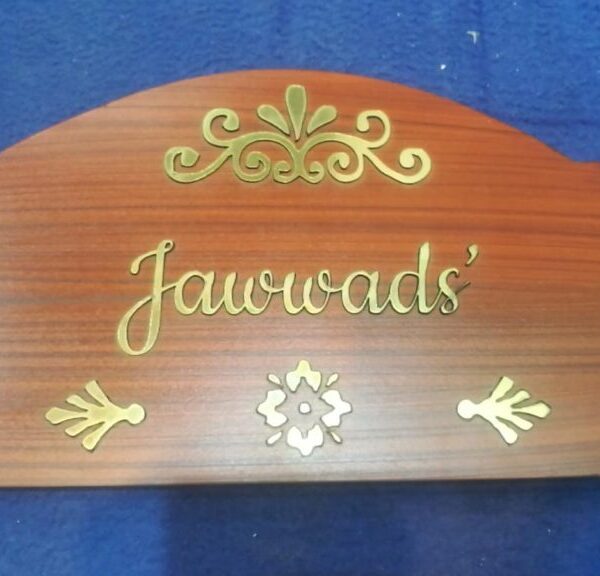 Personalized-Outdoor-Wooden-Nameplate-